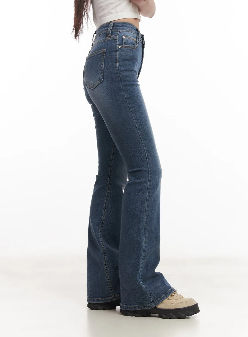 Misha Washed Bootcut Jeans CM531