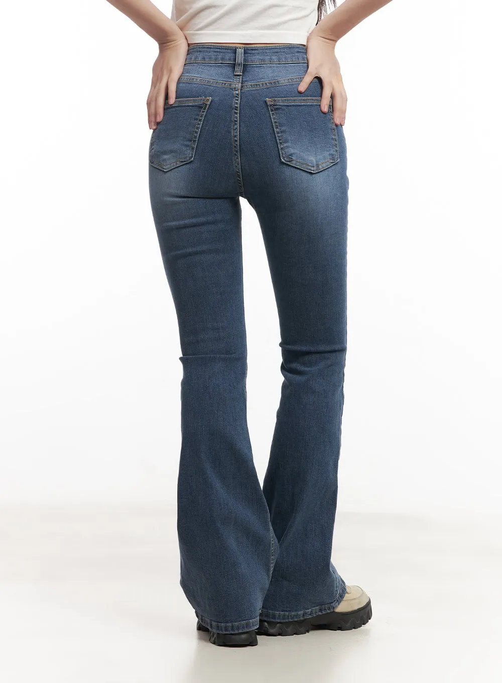 Misha Washed Bootcut Jeans CM531