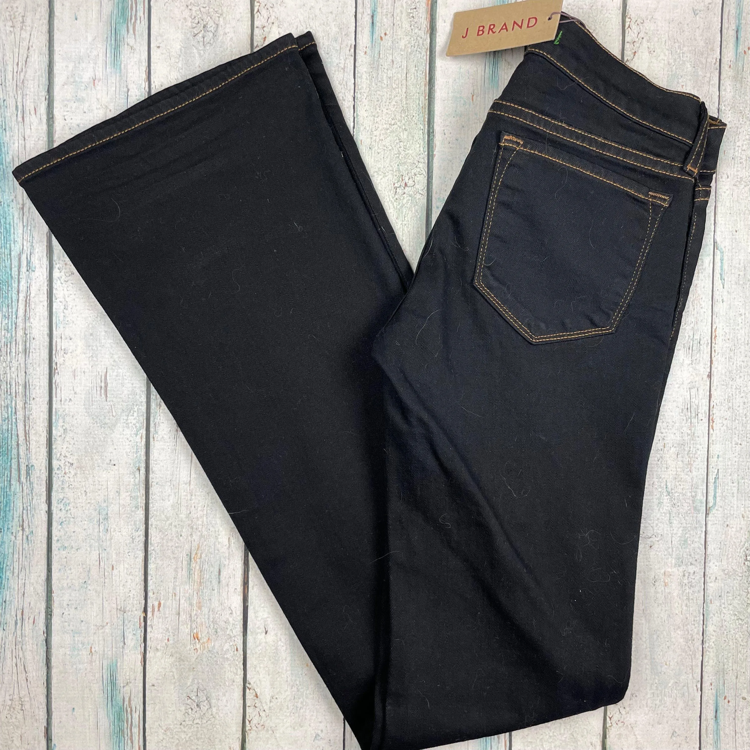 NWT- J Brand Black Denim Low Rise 'Bootcut' Jeans- Size 25